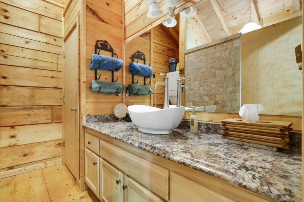 Open Studio Lodge At Little Rock Creek Cherry Log Exterior foto