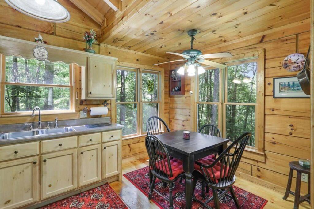 Open Studio Lodge At Little Rock Creek Cherry Log Exterior foto